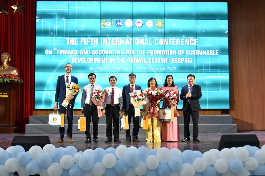 UFM phối hợp tổ chức Hội thảo quốc tế FASPS-5